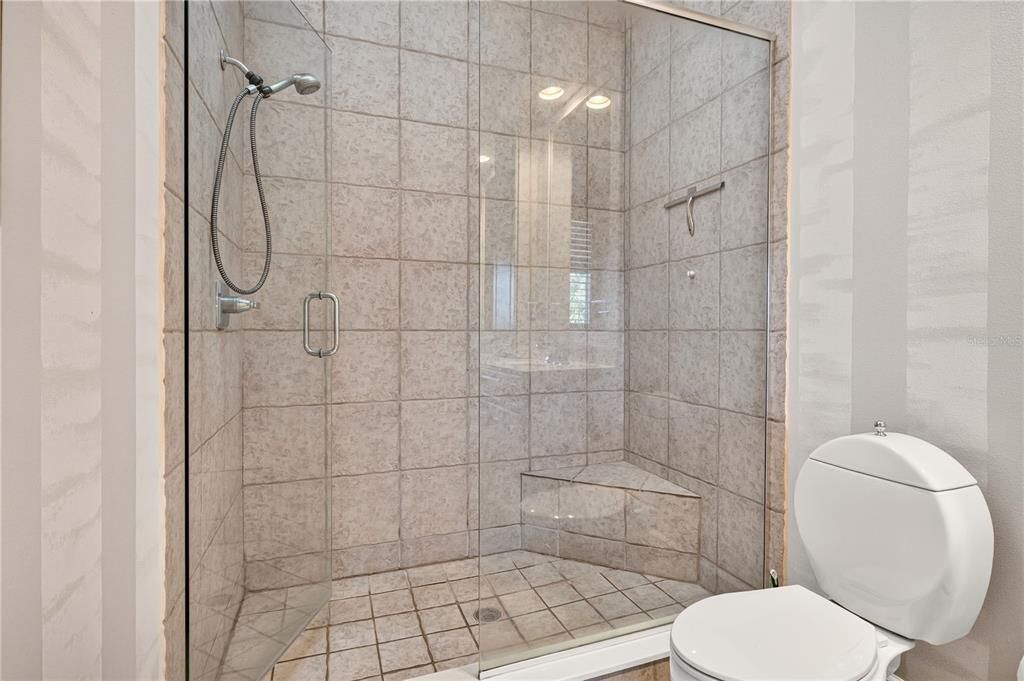 En Venta: $539,000 (3 camas, 2 baños, 3065 Pies cuadrados)