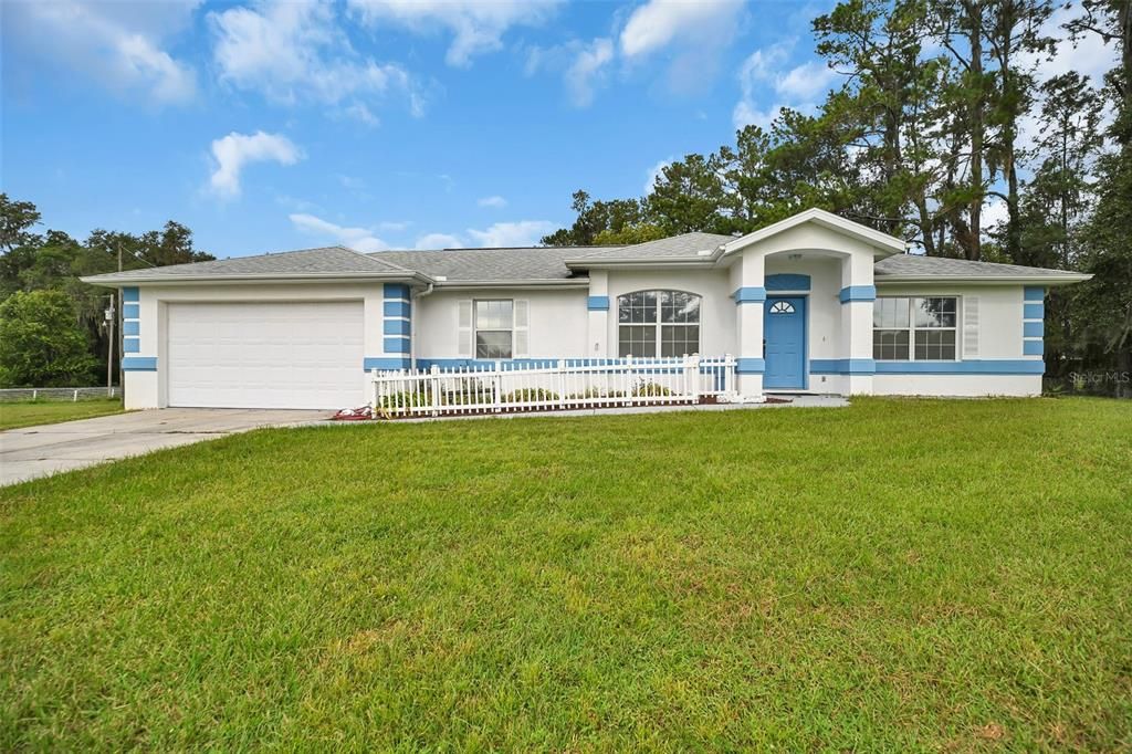 For Sale: $745,300 (2 beds, 2 baths, 1200 Square Feet)