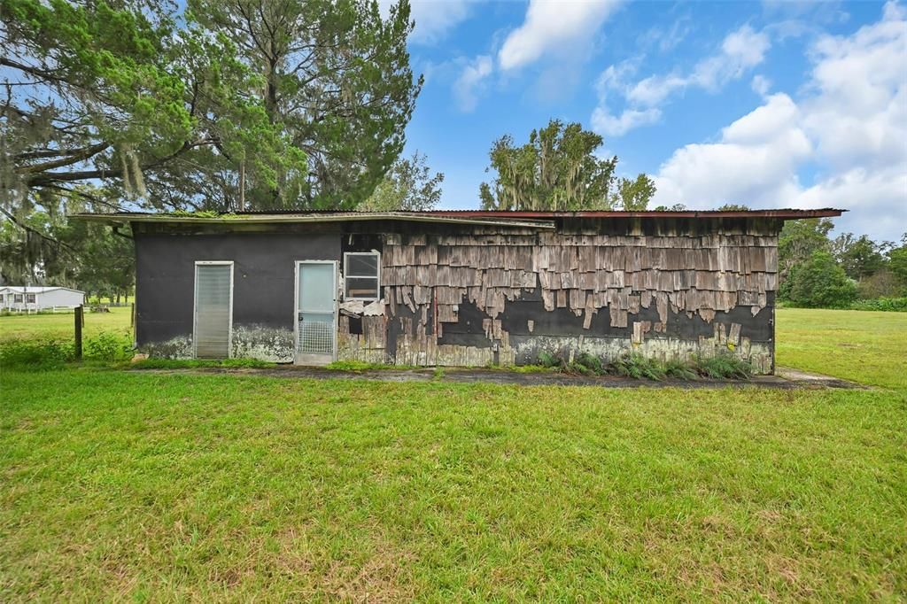 For Sale: $745,300 (2 beds, 2 baths, 1200 Square Feet)