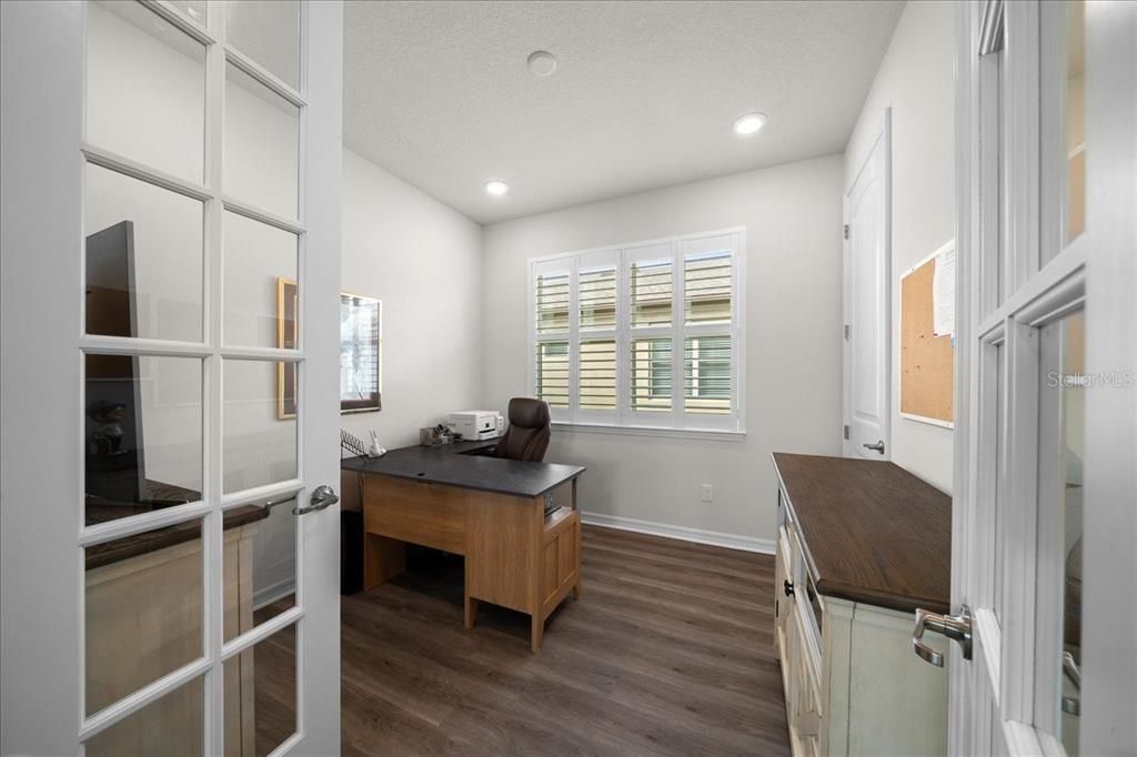 En Venta: $335,000 (3 camas, 2 baños, 1576 Pies cuadrados)