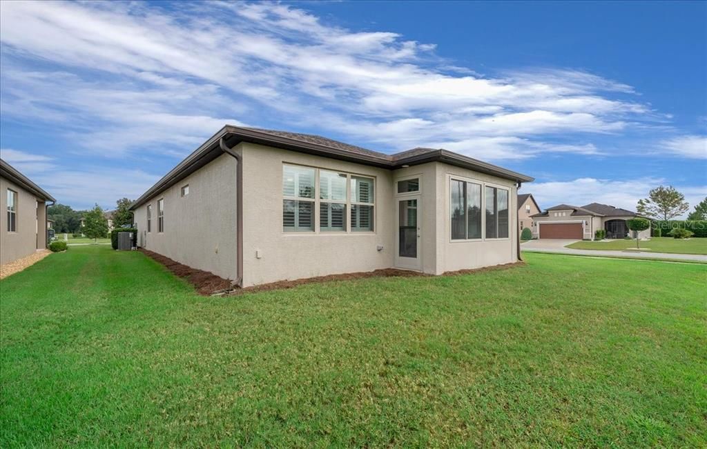 En Venta: $335,000 (3 camas, 2 baños, 1576 Pies cuadrados)