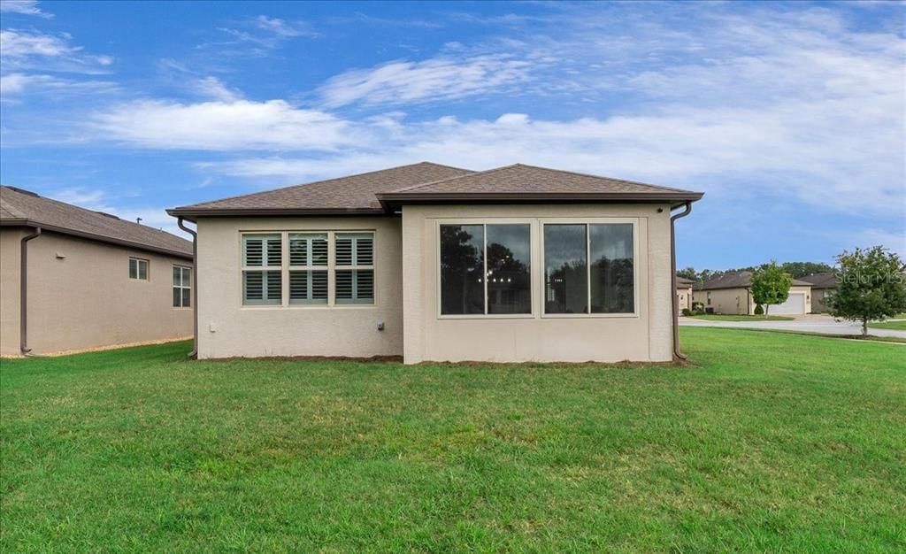 En Venta: $335,000 (3 camas, 2 baños, 1576 Pies cuadrados)