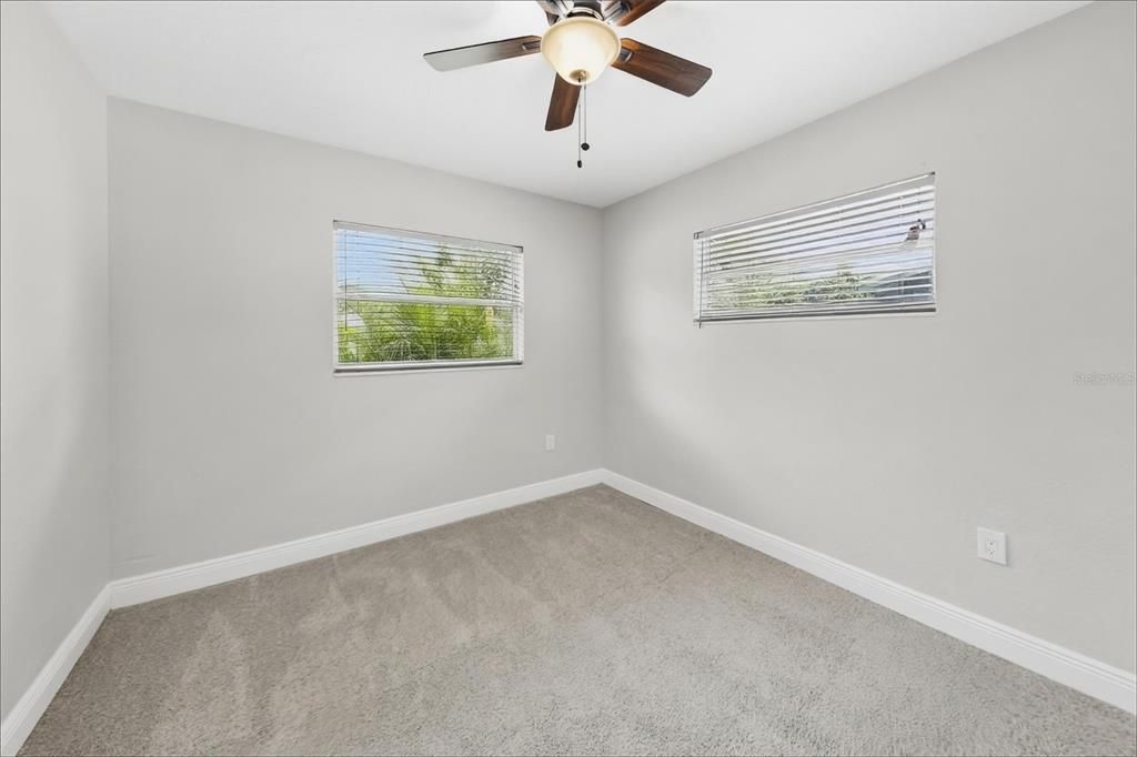 En Venta: $399,900 (2 camas, 2 baños, 1425 Pies cuadrados)