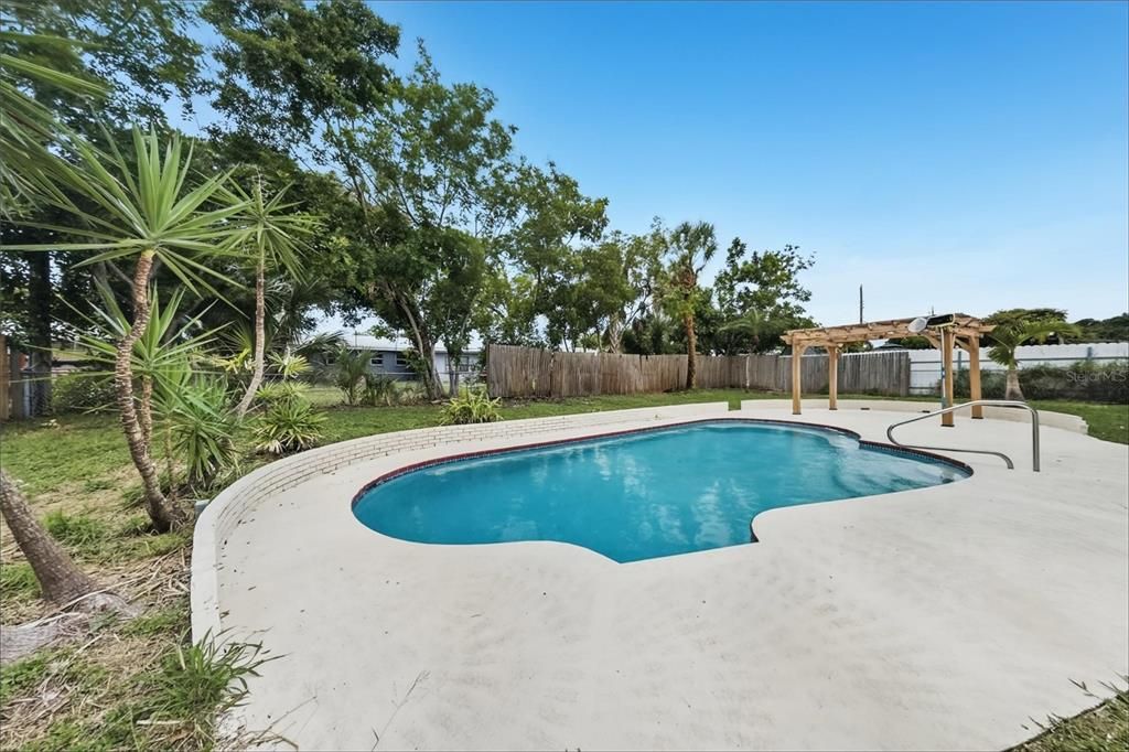 En Venta: $399,900 (2 camas, 2 baños, 1425 Pies cuadrados)