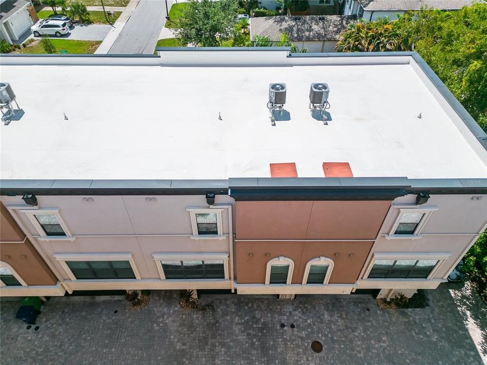 В аренду: $4,600 (4 спален, 3 ванн, 2210 Квадратных фут)