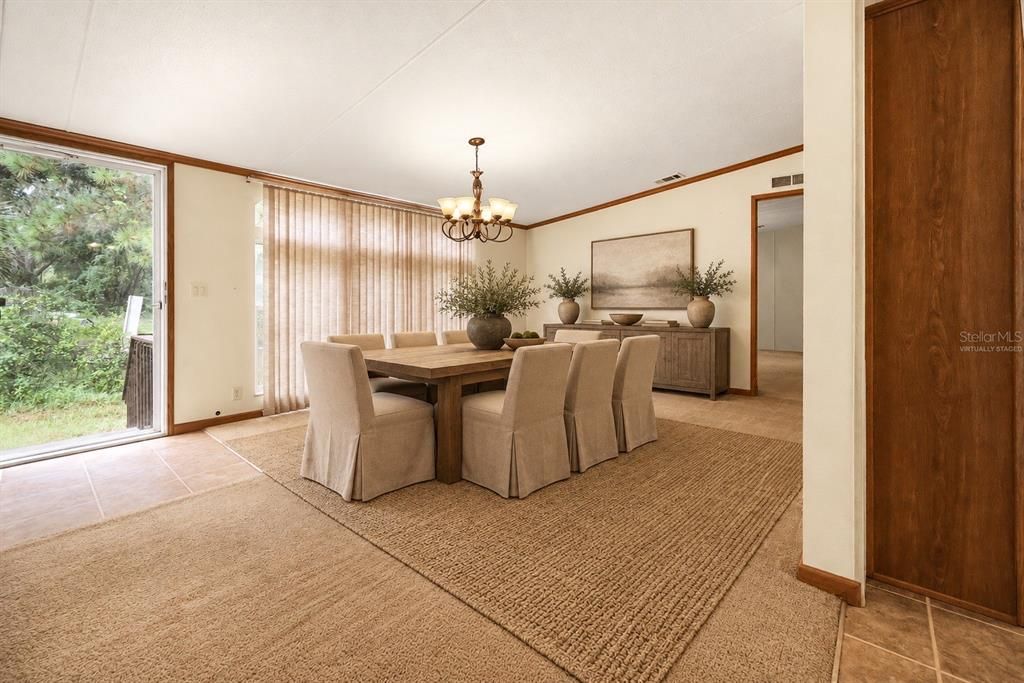 На продажу: $149,900 (4 спален, 2 ванн, 1620 Квадратных фут)