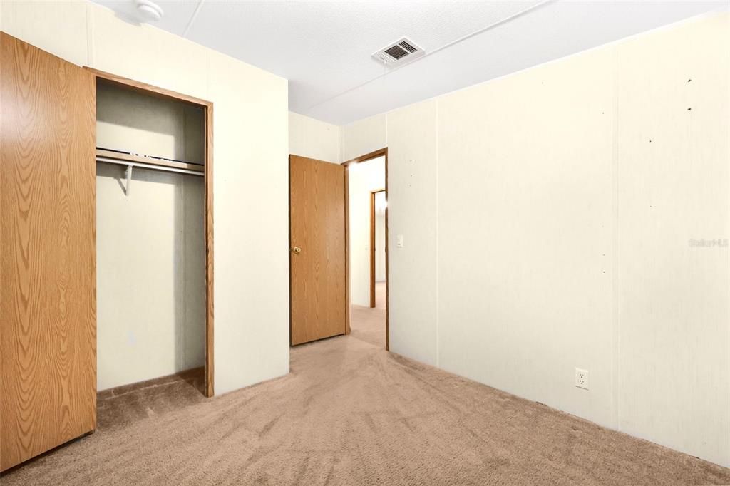 На продажу: $149,900 (4 спален, 2 ванн, 1620 Квадратных фут)