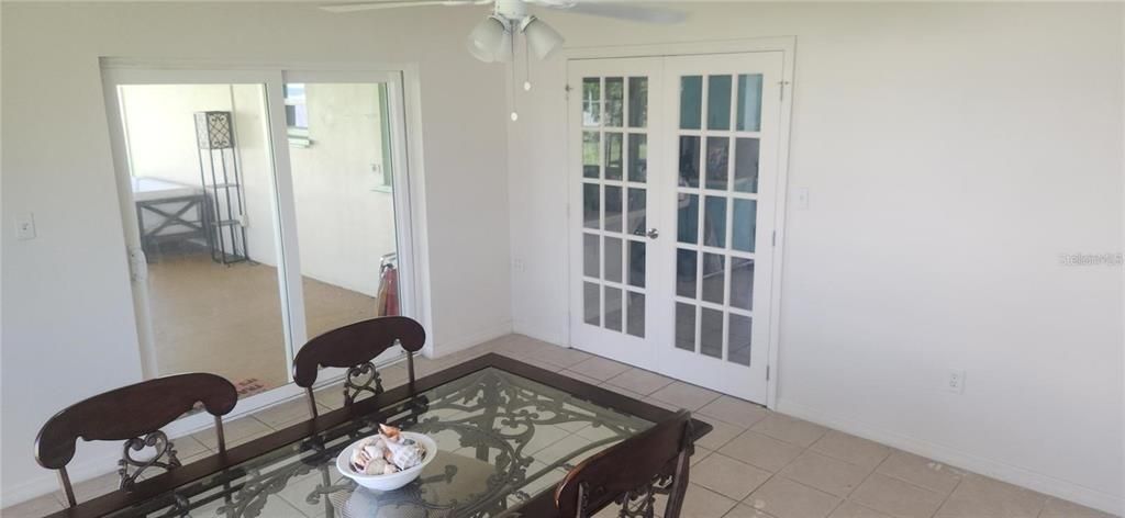 For Sale: $189,900 (3 beds, 1 baths, 1142 Square Feet)
