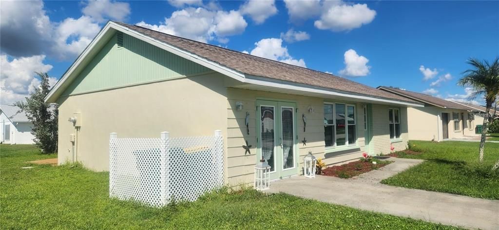 For Sale: $189,900 (3 beds, 1 baths, 1142 Square Feet)