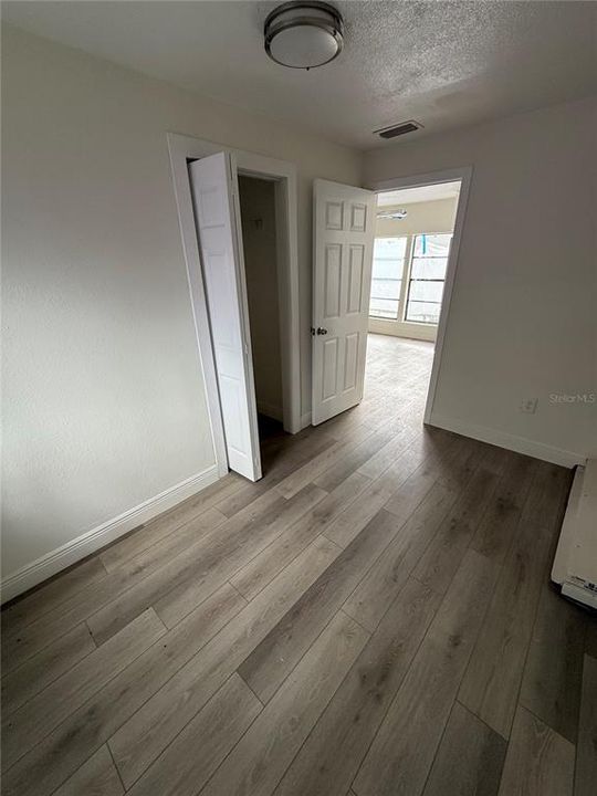 For Sale: $245,000 (3 beds, 2 baths, 780 Square Feet)