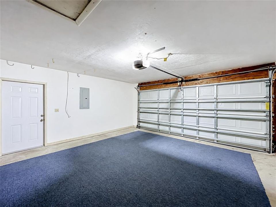 En Venta: $285,000 (3 camas, 2 baños, 1208 Pies cuadrados)