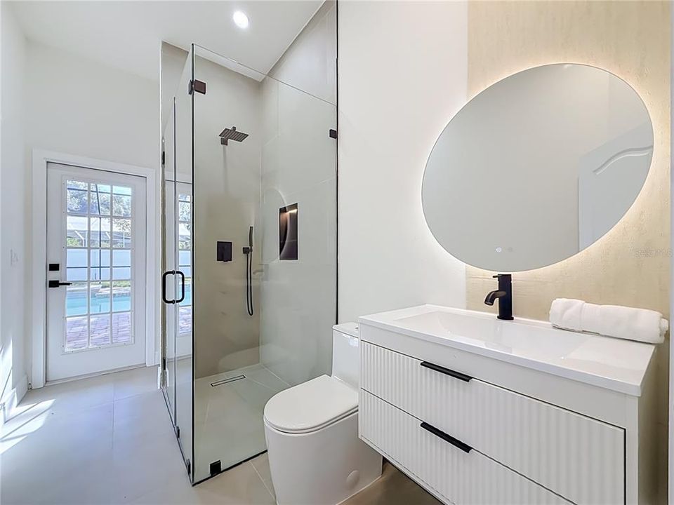На продажу: $895,000 (5 спален, 3 ванн, 2804 Квадратных фут)