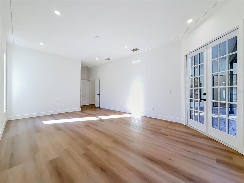 На продажу: $895,000 (5 спален, 3 ванн, 2804 Квадратных фут)