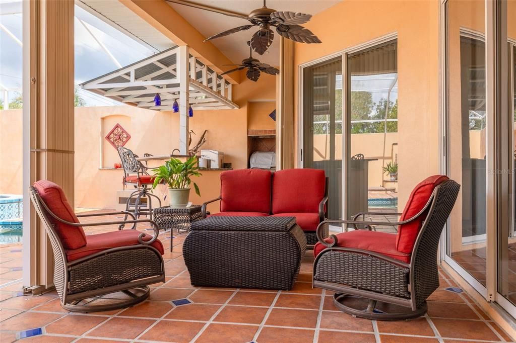 En Venta: $875,000 (4 camas, 2 baños, 2265 Pies cuadrados)