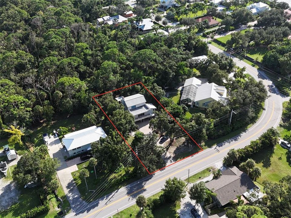 En Venta: $625,000 (3 camas, 2 baños, 2114 Pies cuadrados)