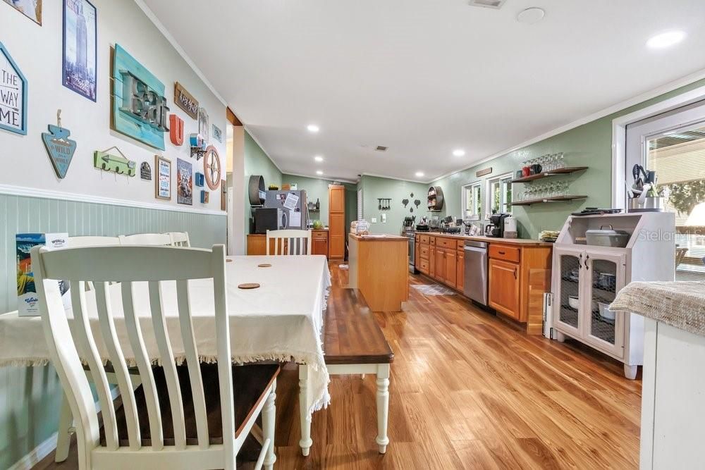 For Sale: $314,990 (3 beds, 2 baths, 1782 Square Feet)