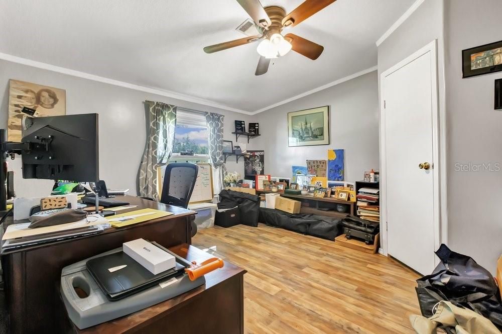 For Sale: $314,990 (3 beds, 2 baths, 1782 Square Feet)