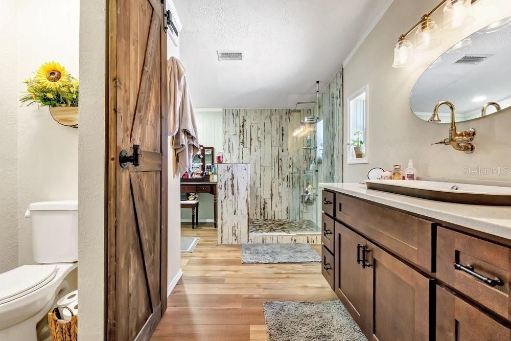 For Sale: $314,990 (3 beds, 2 baths, 1782 Square Feet)