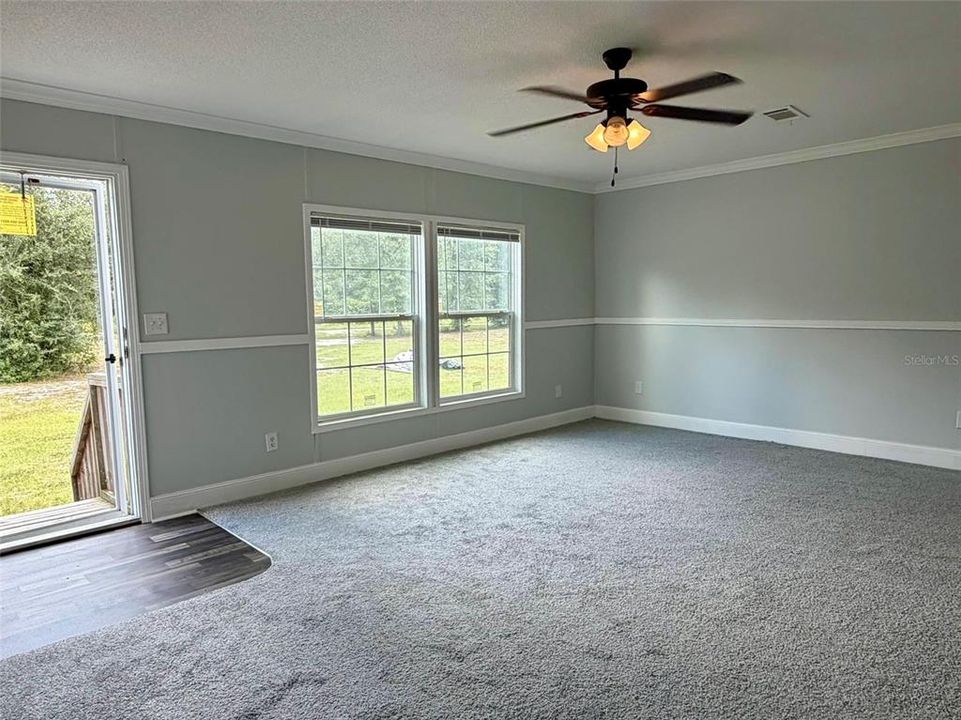 For Sale: $269,900 (4 beds, 2 baths, 2280 Square Feet)