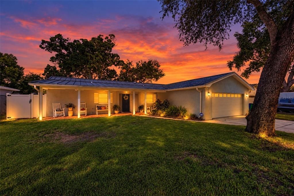 For Sale: $580,000 (3 beds, 2 baths, 1775 Square Feet)