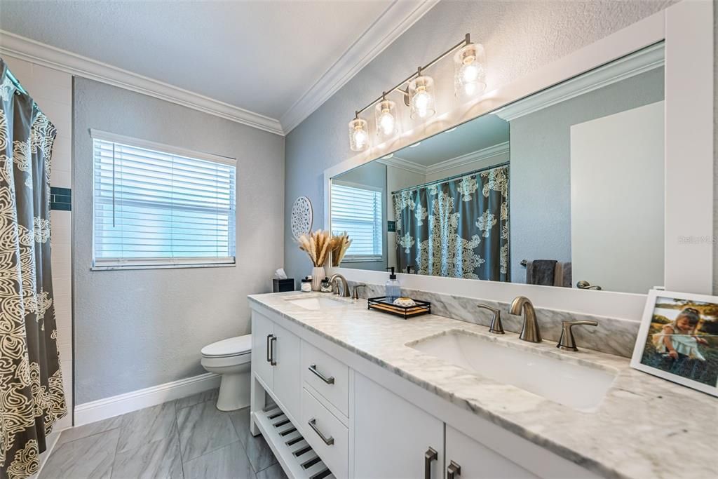 For Sale: $580,000 (3 beds, 2 baths, 1775 Square Feet)