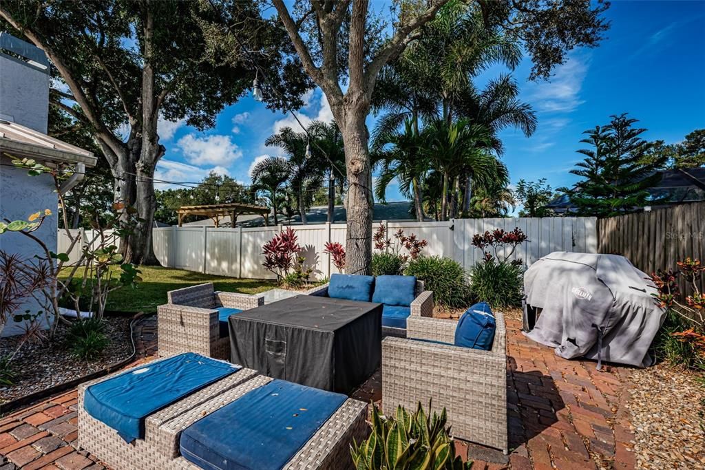 For Sale: $580,000 (3 beds, 2 baths, 1775 Square Feet)