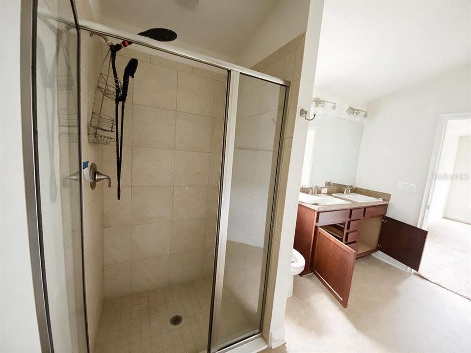 For Sale: $250,000 (4 beds, 2 baths, 1840 Square Feet)