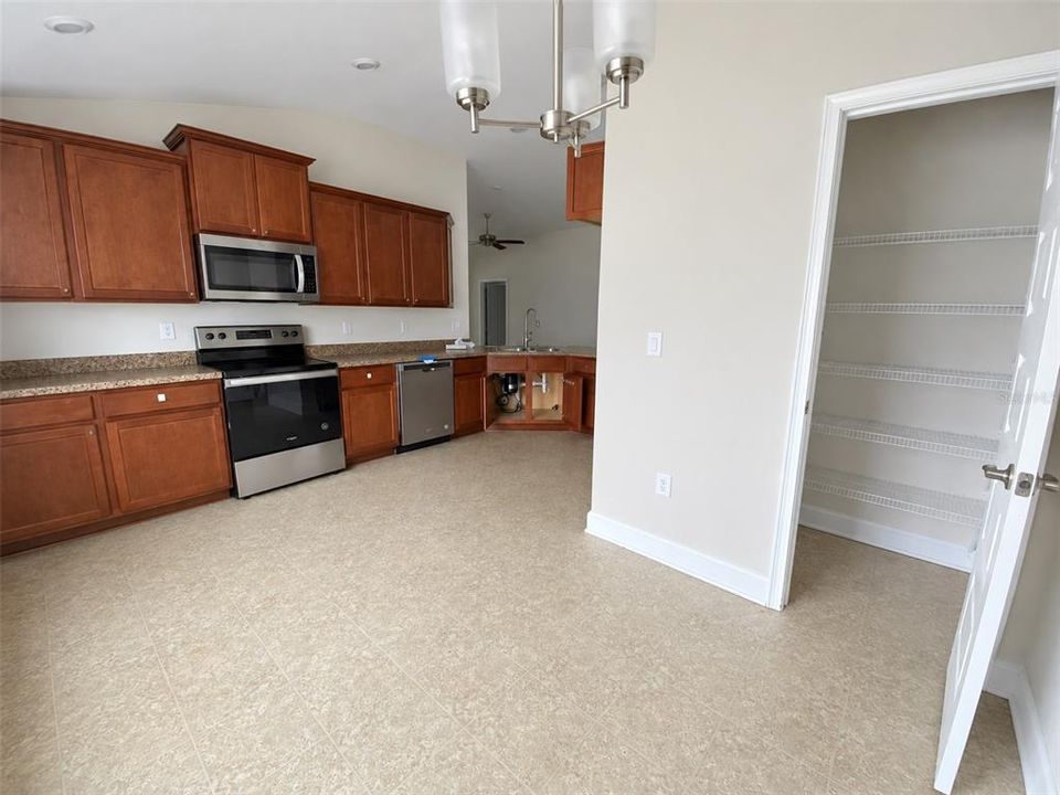 For Sale: $250,000 (4 beds, 2 baths, 1840 Square Feet)