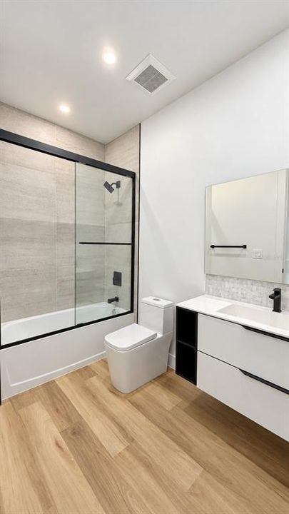 For Rent: $1,995 (3 beds, 2 baths, 1461 Square Feet)