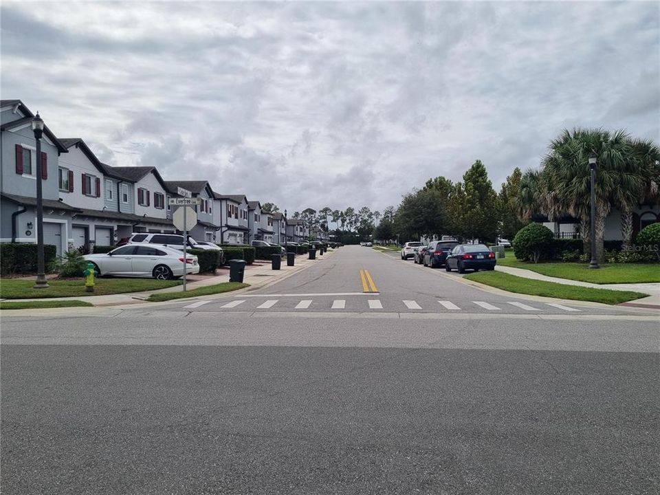 For Sale: $320,000 (3 beds, 2 baths, 1490 Square Feet)