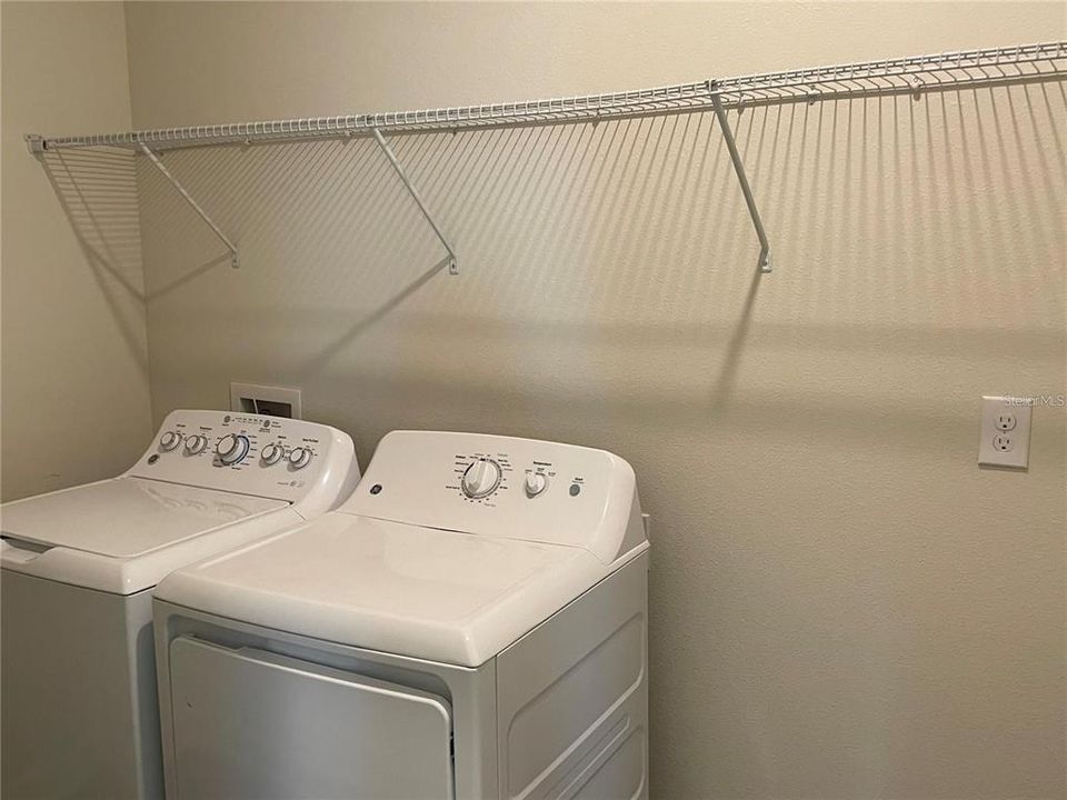 En Renta: $3,100 (5 camas, 2 baños, 2942 Pies cuadrados)