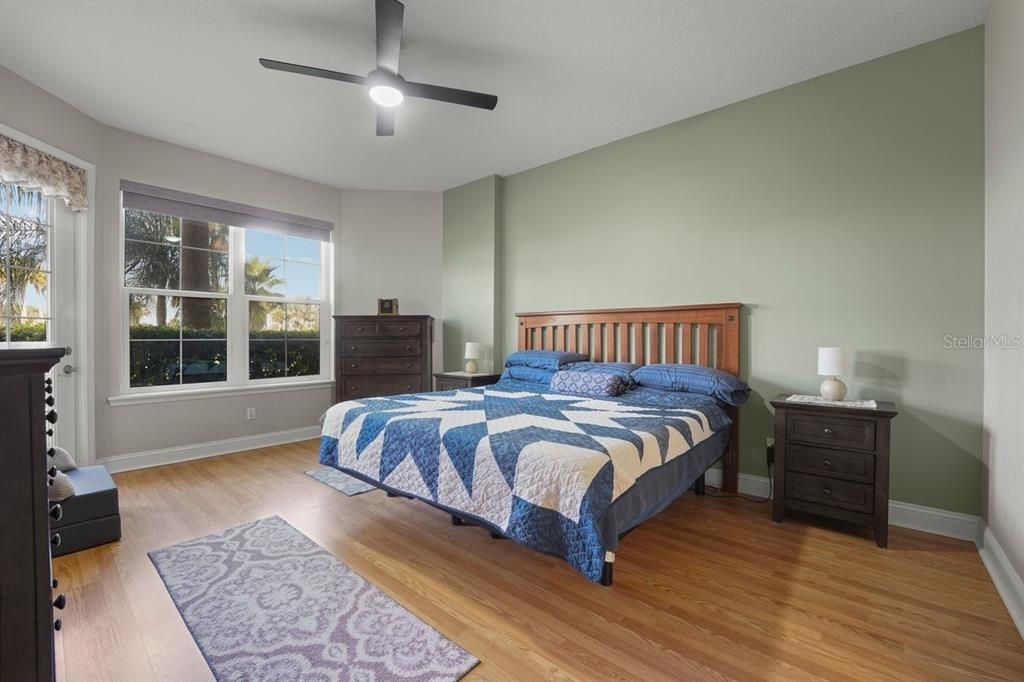 For Sale: $388,000 (2 beds, 2 baths, 1438 Square Feet)