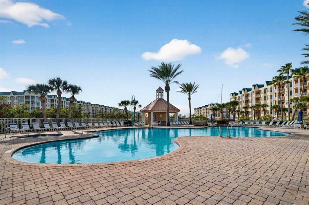For Sale: $388,000 (2 beds, 2 baths, 1438 Square Feet)