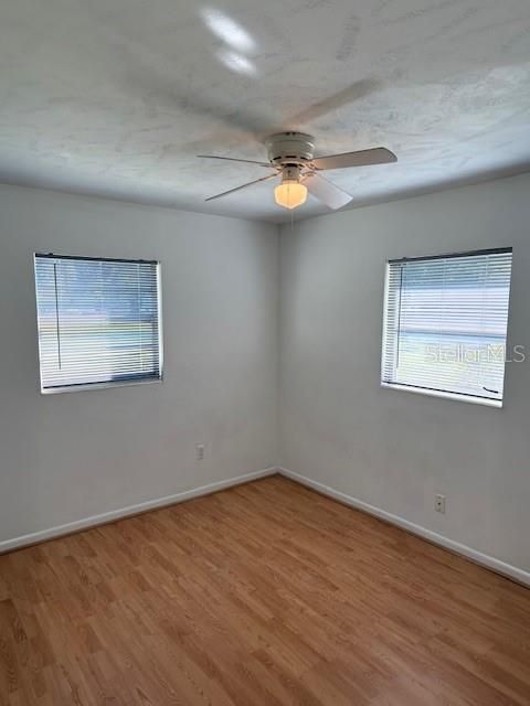 For Sale: $195,000 (2 beds, 1 baths, 786 Square Feet)