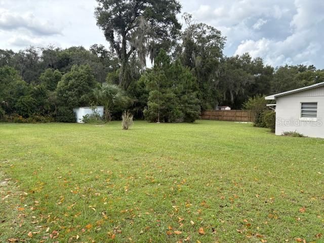 For Sale: $195,000 (2 beds, 1 baths, 786 Square Feet)