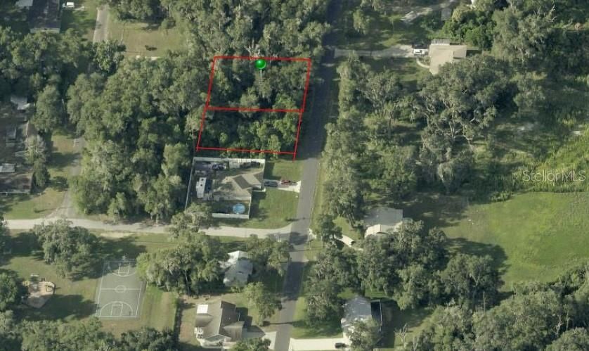 En Venta: $49,400 (0.47 acres)