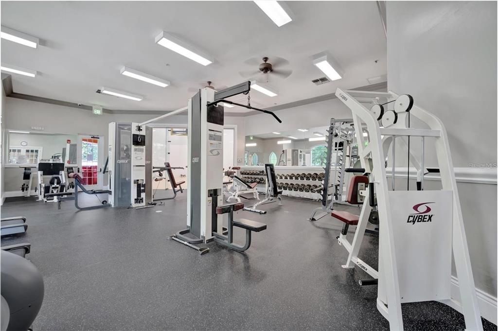 For Rent: $2,300 (3 beds, 2 baths, 1280 Square Feet)