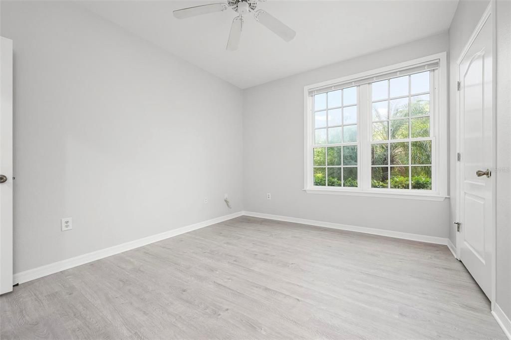 For Rent: $2,300 (3 beds, 2 baths, 1280 Square Feet)