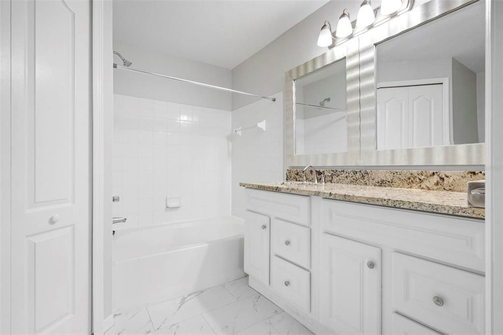 For Rent: $2,300 (3 beds, 2 baths, 1280 Square Feet)