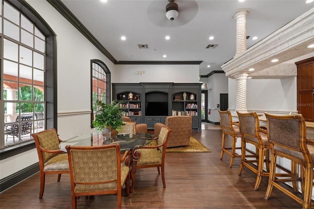 For Rent: $2,300 (3 beds, 2 baths, 1280 Square Feet)