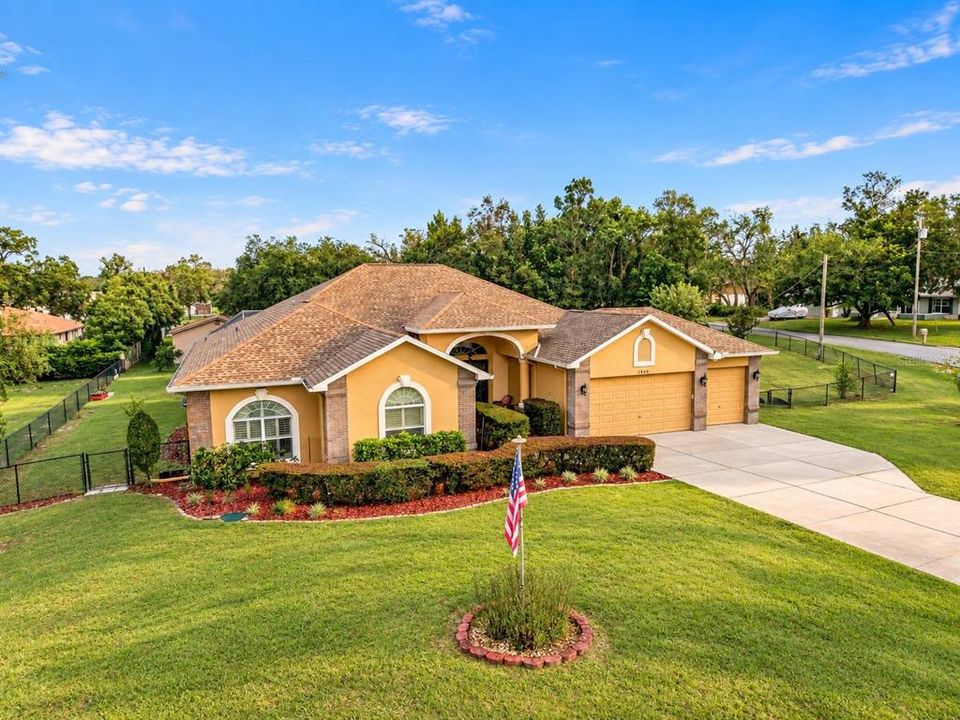 For Sale: $650,000 (5 beds, 3 baths, 3357 Square Feet)
