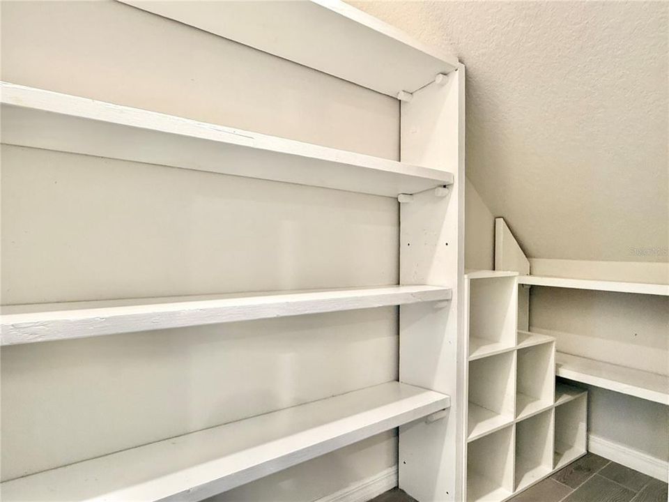 На продажу: $365,000 (4 спален, 2 ванн, 2167 Квадратных фут)