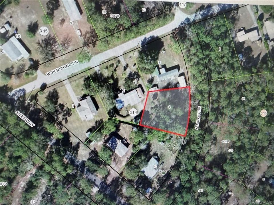 En Venta: $24,900 (0.36 acres)