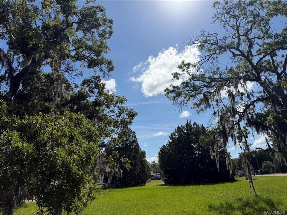 En Venta: $24,900 (0.36 acres)