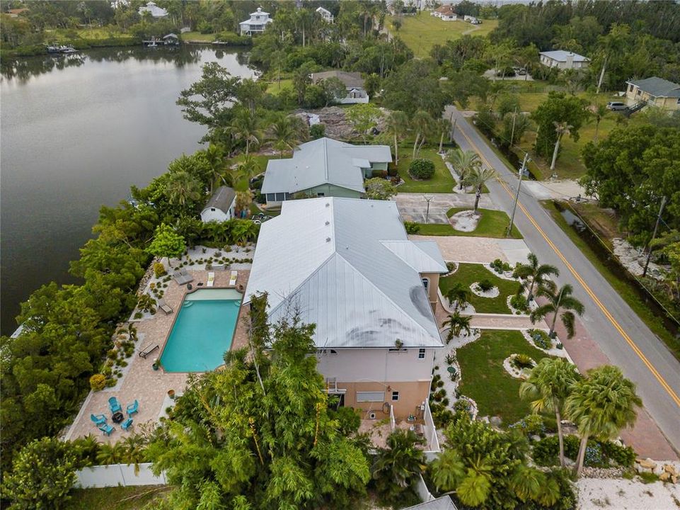 For Sale: $1,349,990 (4 beds, 3 baths, 2489 Square Feet)