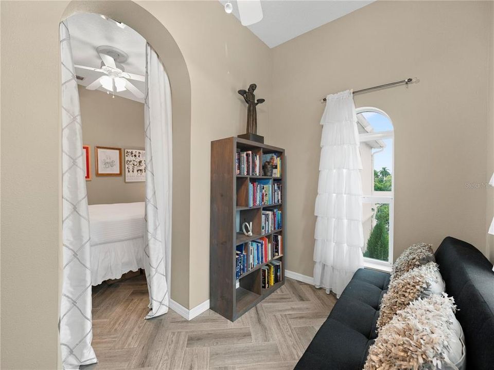 For Sale: $1,349,990 (4 beds, 3 baths, 2489 Square Feet)