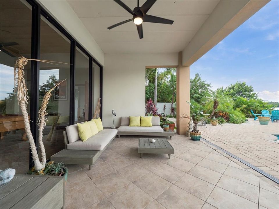 For Sale: $1,349,990 (4 beds, 3 baths, 2489 Square Feet)