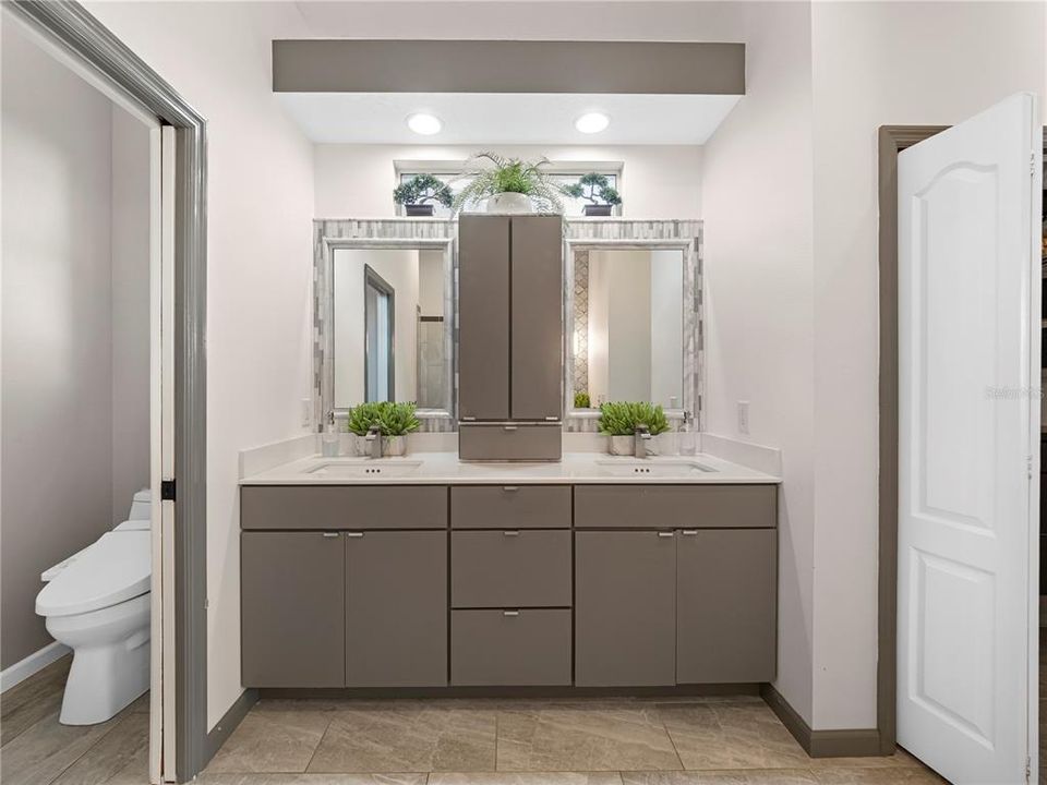 For Sale: $1,349,990 (4 beds, 3 baths, 2489 Square Feet)