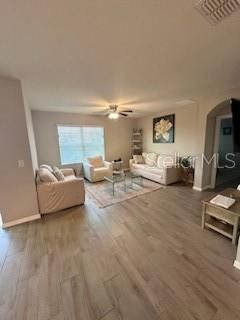 На продажу: $460,000 (4 спален, 2 ванн, 1851 Квадратных фут)