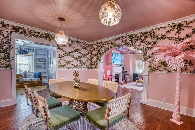 En Venta: $559,900 (2 camas, 2 baños, 1468 Pies cuadrados)